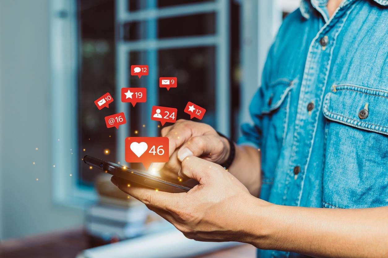 acheter followers abonnés achat likes vues fans réseaux sociaux